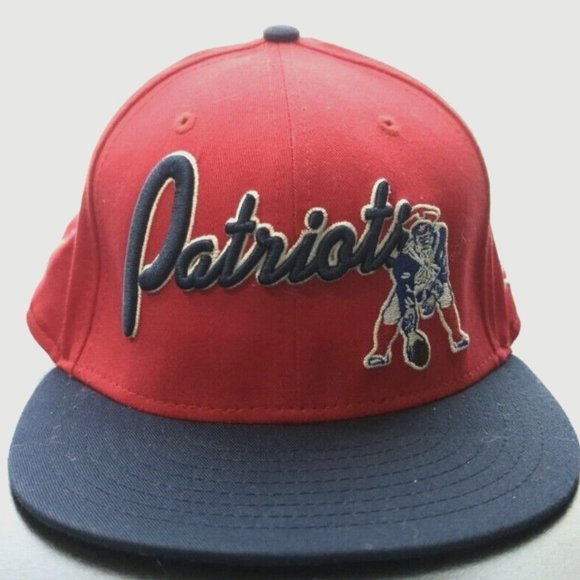 NFL Vintage Snap Back New England Patriots Hat / Cap - Mint Condition - Picture 1 of 7